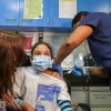 NY公立学校、１万人以上が接種 新型コロナ、５～11歳のワクチン接種