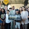 10代の地下鉄サーフィンは危険 市、MTAが抑止キャンペーンを開始