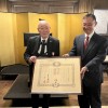 タケシ・フルモトさんに叙勲伝達 在ニューヨーク日本国総領事館