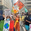 「今こそ行動を」と首脳に訴え　75000人超が気候危機問題でデモ