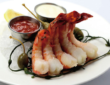 新鮮なエビをぜいたくに食せる