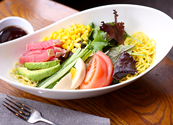 「ラーメンサラダ」始めました