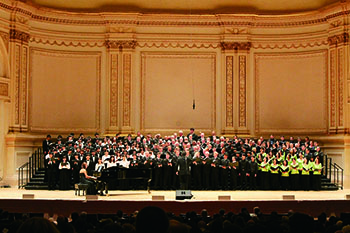 最後は出演者全員で「上を向いて歩こう」を合唱