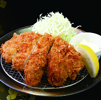 サクサクジューシー、自慢のとんかつ&カキフライ