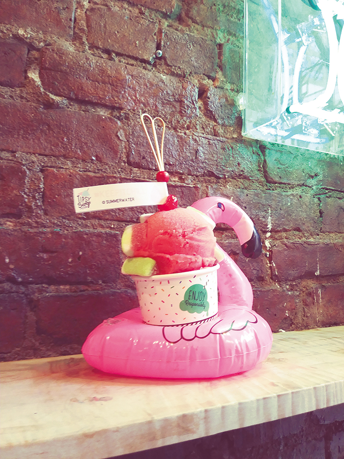 今夏限定の 「サマーウォーター」