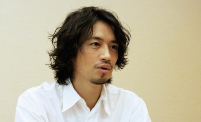 19日、インタビューに応じる齊藤さん。詳細は本紙27日号で掲載 （photo: Kaori Kemmizaki）
