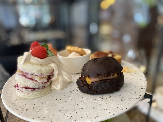 パン好き必見 ポワン エ リーニュ 神田スクエア店限定のアフタヌーンティーを食べてみた Daily Sun New York