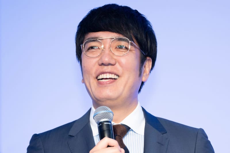 おぎやはぎ小木 菅首相の会食報道に厳しい一言 伊藤アナが大慌て Daily Sun New York