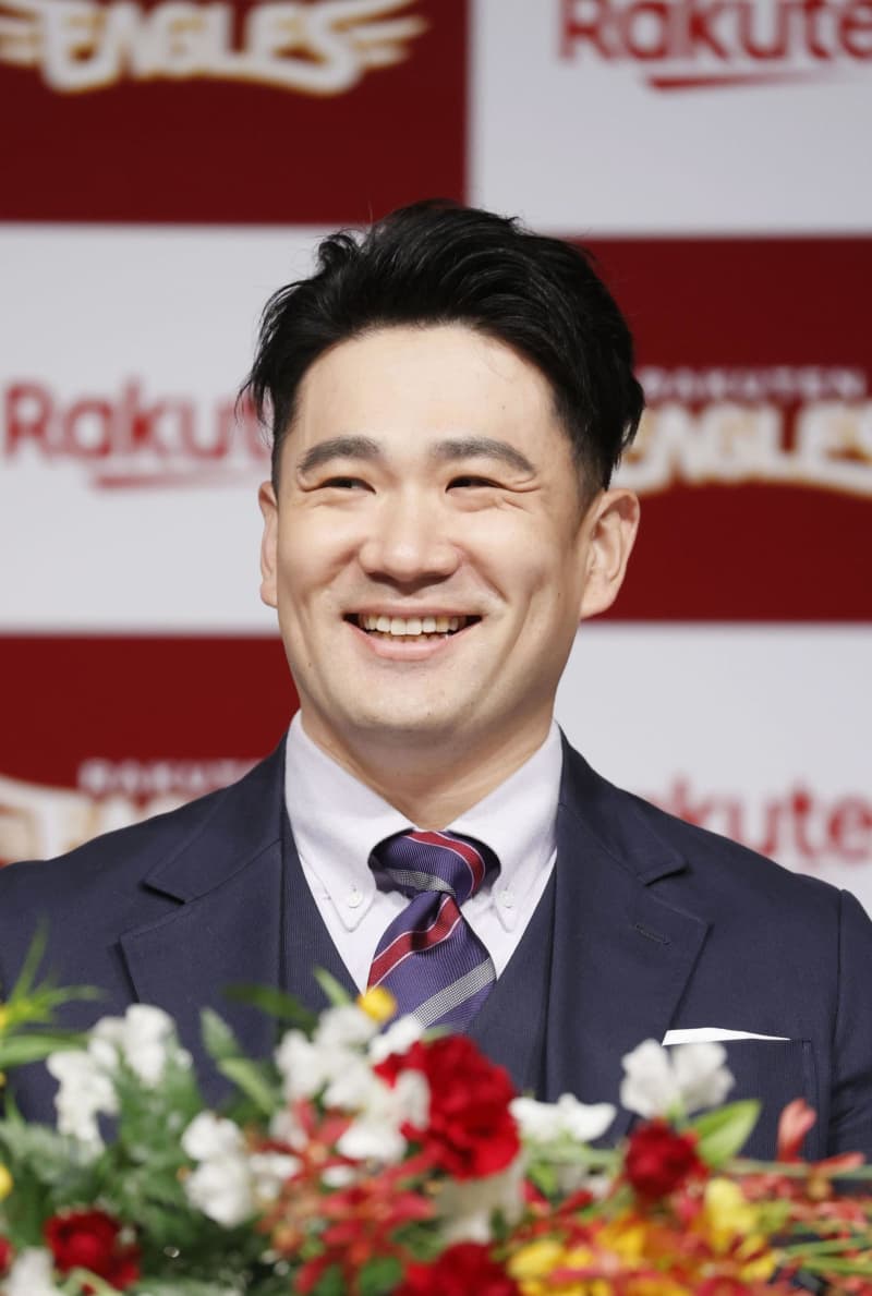 田中将大が楽天入団会見 Daily Sun New York
