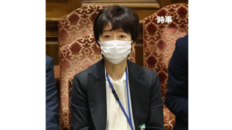 山田真貴子内閣広報官が辞職へ Daily Sun New York