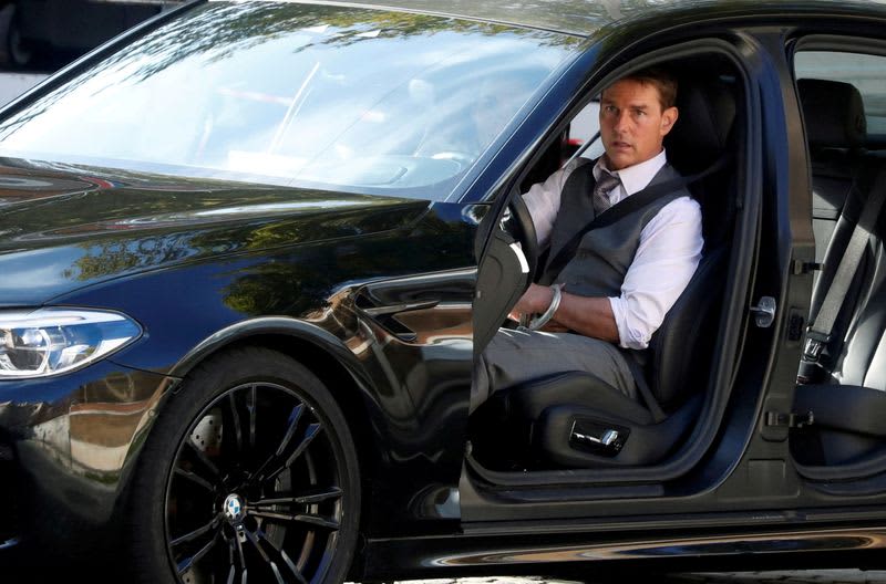 ミッション インポッシブル 制作会社 撮影中断で保険金求め提訴 Daily Sun New York