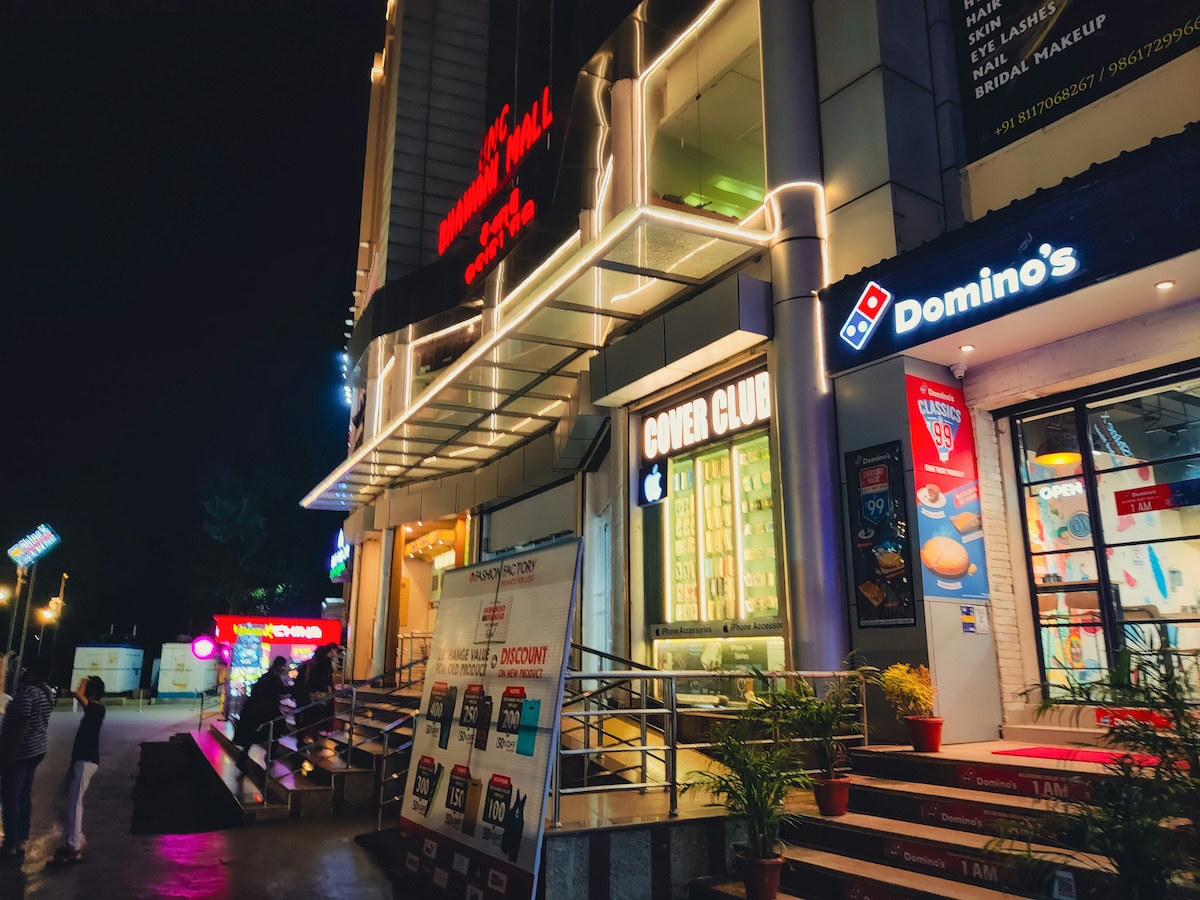 ピザハットじゃなかった…世界で最も売れているピザチェーン、1位はあの店