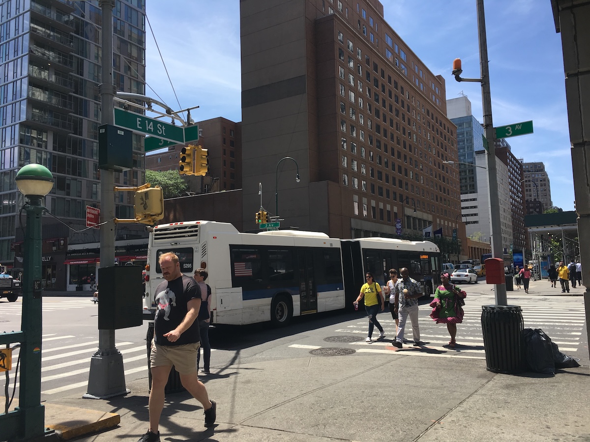 NY市の“バス無料化”実現せず…無賃乗車増加でMTA「運賃値上げの恐れ」